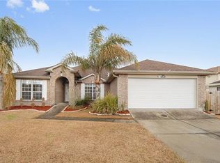 2309 S Parc Green St, Harvey, LA 70058