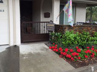 26813 Oak Garden Ct, Santa Clarita, CA 91321