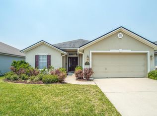 12051 Hayden Lakes Cir, Jacksonville, FL 32218