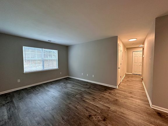 4th image of 1818 Rocky View Way APT 207