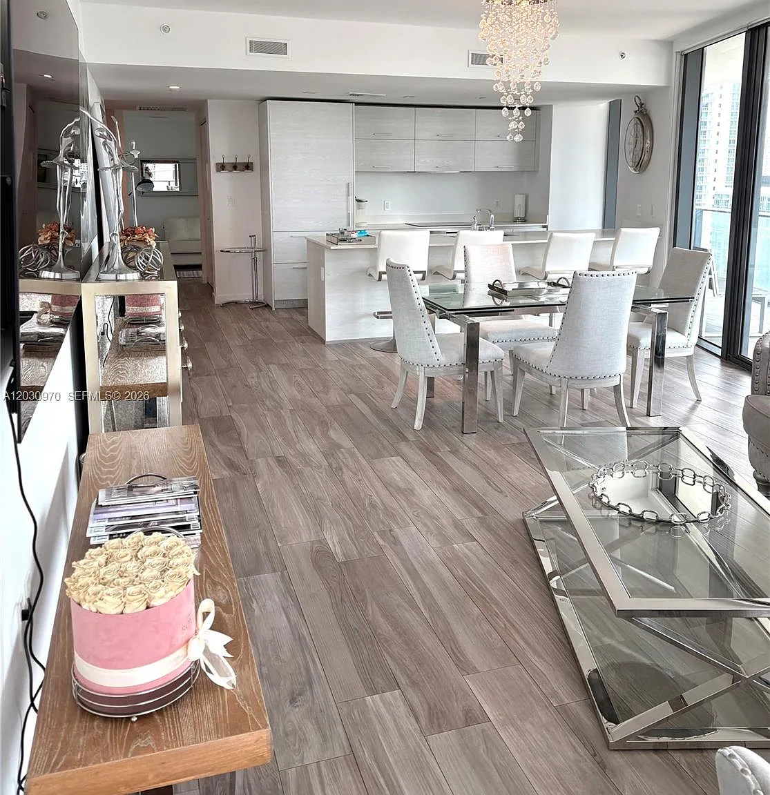 1300 S Miami Avenue Condo — Photo 2