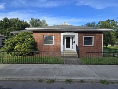 331 Maple Ave, Grafton, WV, 26354