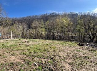160 Fannin Ln, Prestonsburg, KY 41653