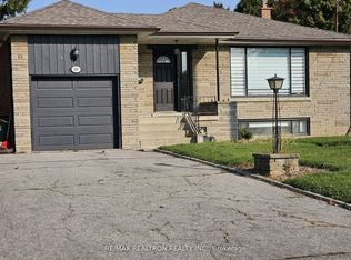 48 Barksdale Ave, Toronto, ON M3H 4S5