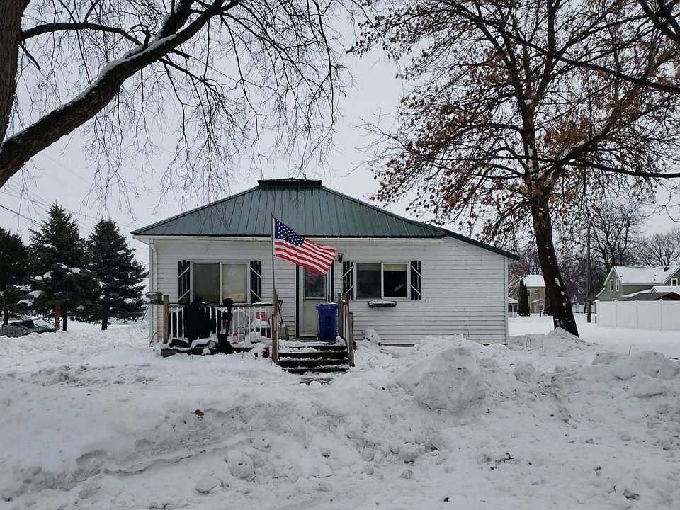 1st image of 51 2nd St S
