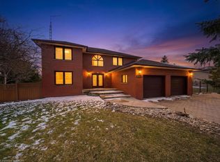 1055 Golf Club Rd, Hamilton, ON L0R1P0