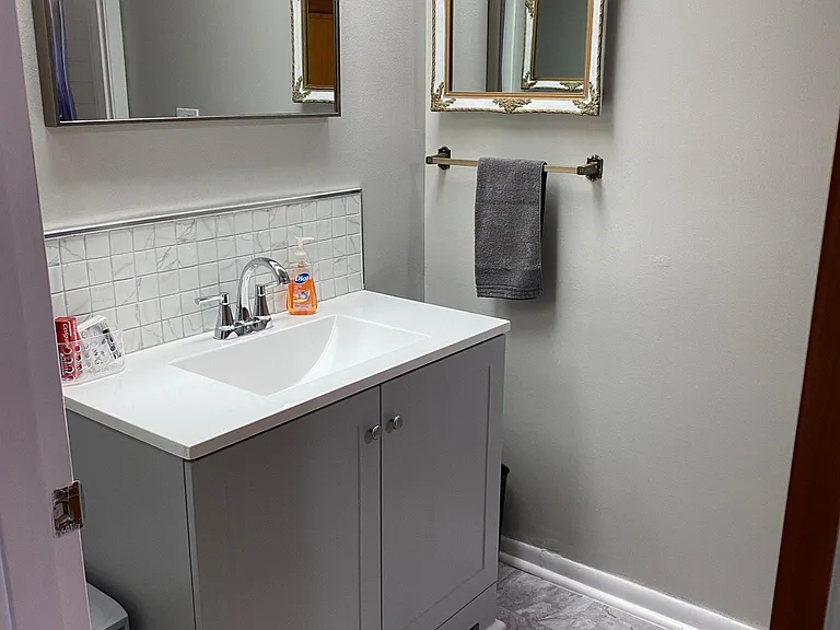Middle bath