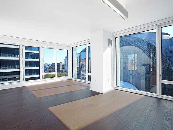 3rd image of 400 W 113th St APT 1014