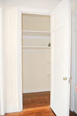 Rented by Farran & Associates | media 3