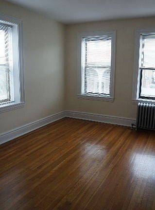 5th image of 39 N Fullerton Ave APT C9