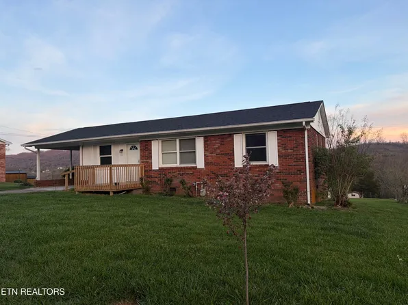 311 Whitaker St, Tazewell, TN 37879
