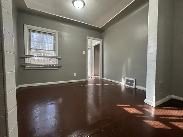 16664 Tuller St, Detroit, MI 48221