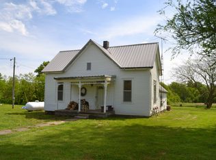 2258 County Road 1200 E, Carmi, IL 62821
