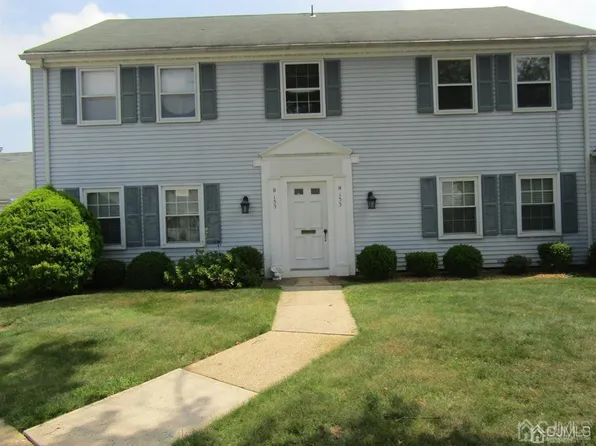 153 Providence Way #B, Monroe Township, NJ 08831
