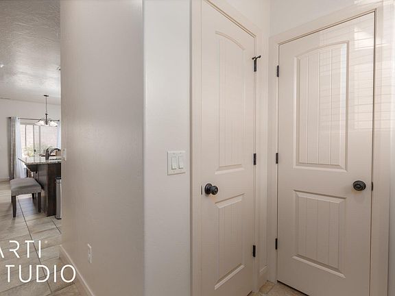 4th image of 290 W Buena Vista Blvd #8