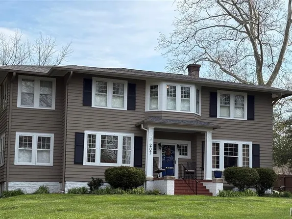 207 Oakwood Ave, Saint Louis, MO 63119