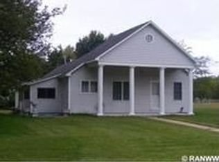 22 E Jefferson St, Black River Falls, WI 54615