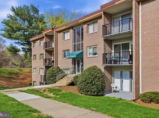 1604 Renate Dr APT 203, Woodbridge, VA