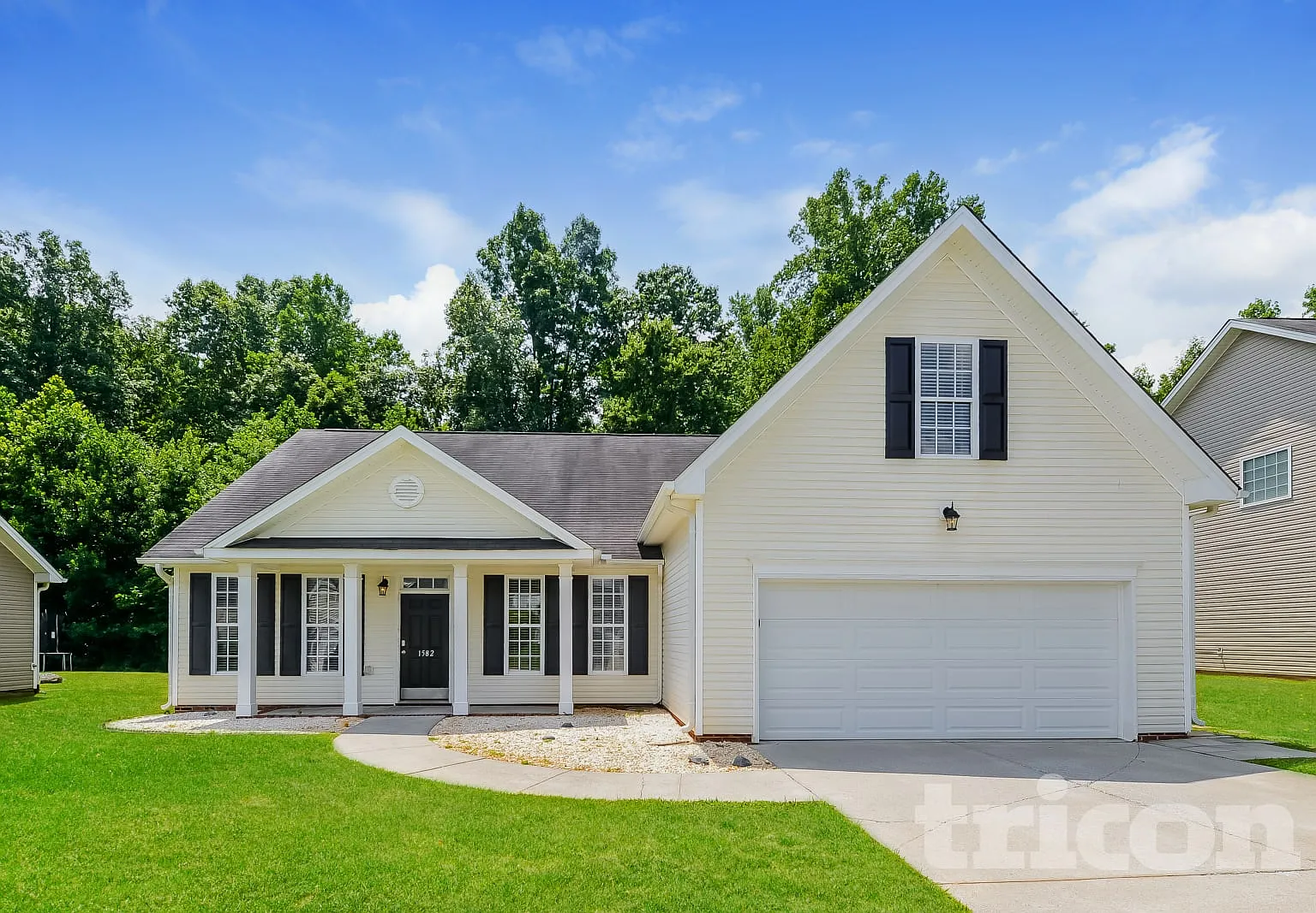 1582 Weatherend Drive Rural Hall NC — Photo 1