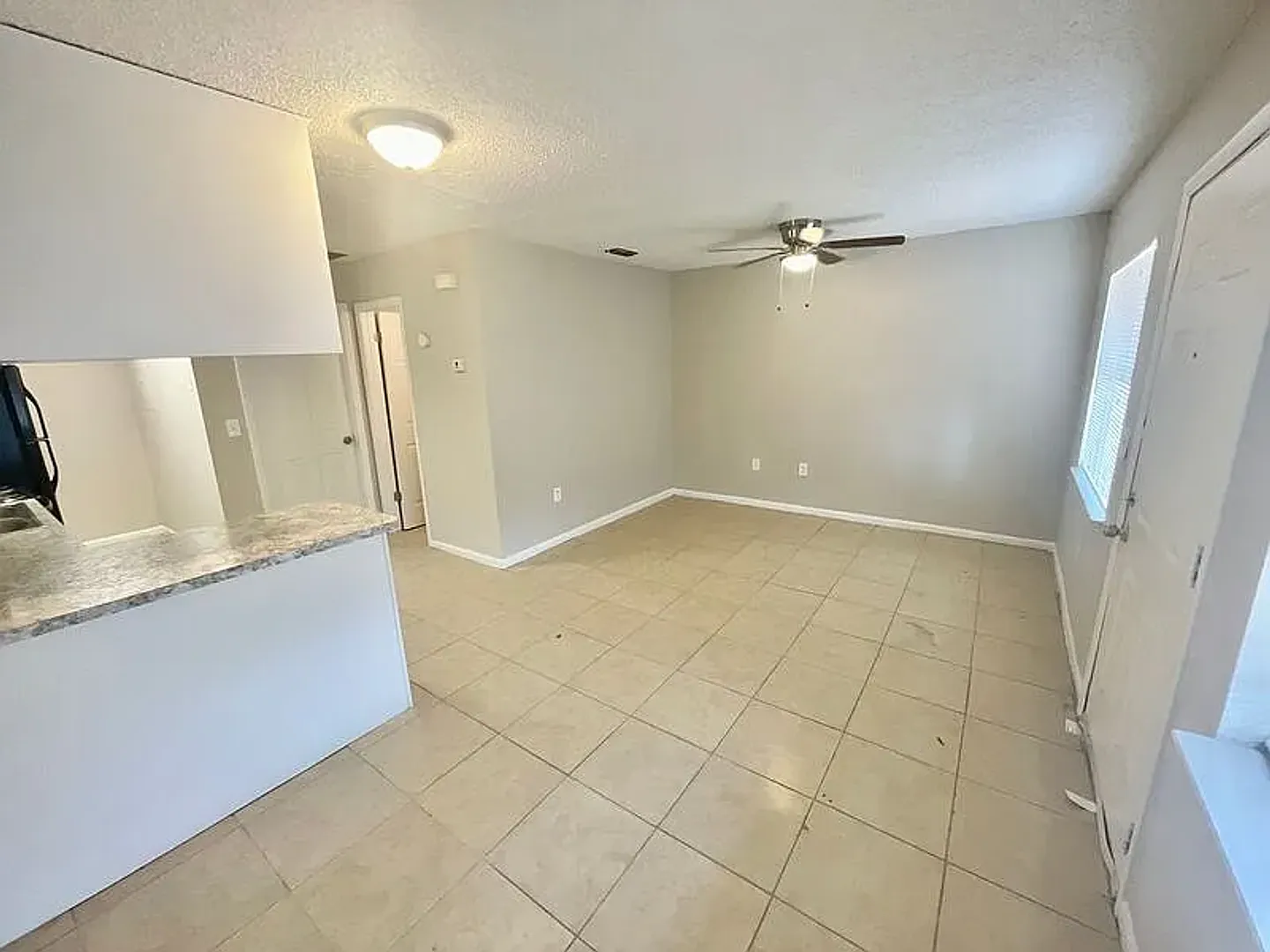 Two bedroom two bath - Goodyear Apartments — Photo 2