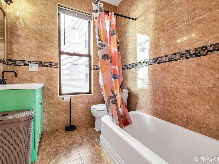 31 Canner St #1 — Photo 8