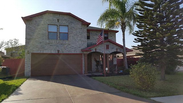 1st image of 6917 N 39th St