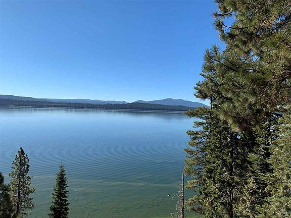 5th image of 1281 Lassen View Dr