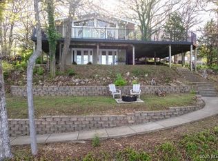 30 Lockwood Rd, Eldon, MO 65026