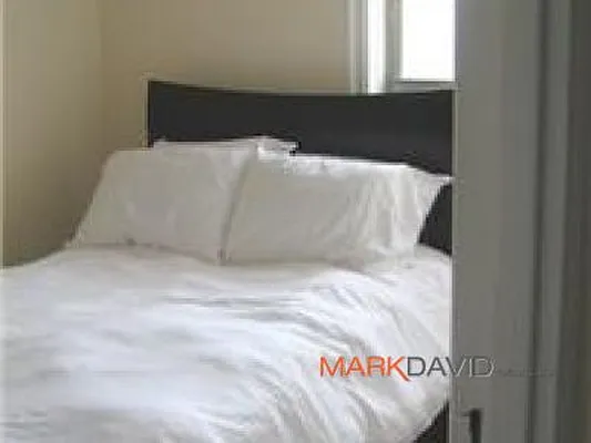 Rented by Mark David | media 32