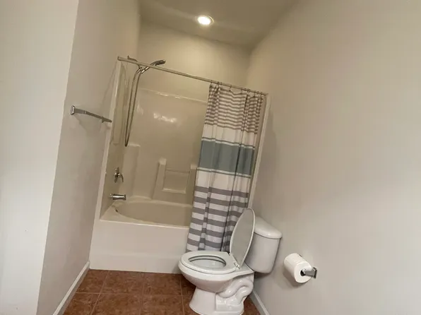 5822 Longwood Dr Unit 302, Murrells Inlet, SC 29576