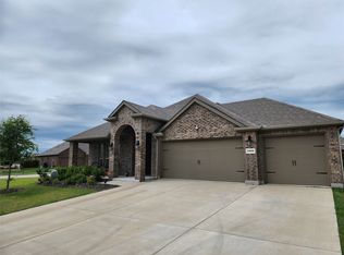 2801 Lake Valley Rd, Justin, TX 76227