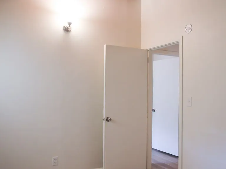 3023 Colonial Dr — Photo 12