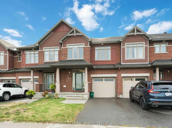 704 Brian Good Ave, Ottawa, ON K4M 0C1