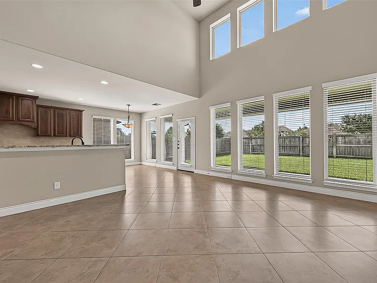 27119 Naples Run Ln — Photo 3