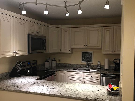 3rd image of 1166 6th Ave APT 11A