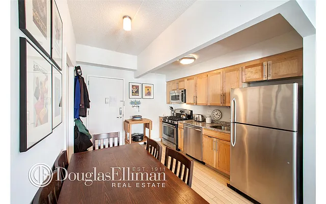 Rented by Douglas Elliman | media 2