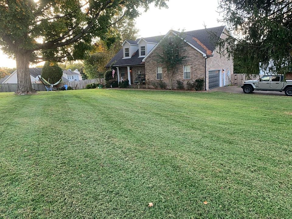 1st image of 2962 Iroquois Dr
