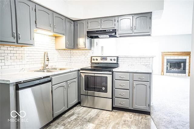 2nd image of 6449 W Bay Harbor Ln