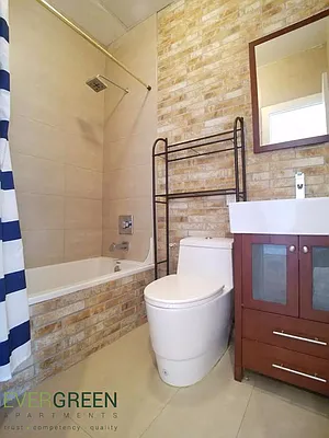 Rented by Evergreen Apartments BK | media 127