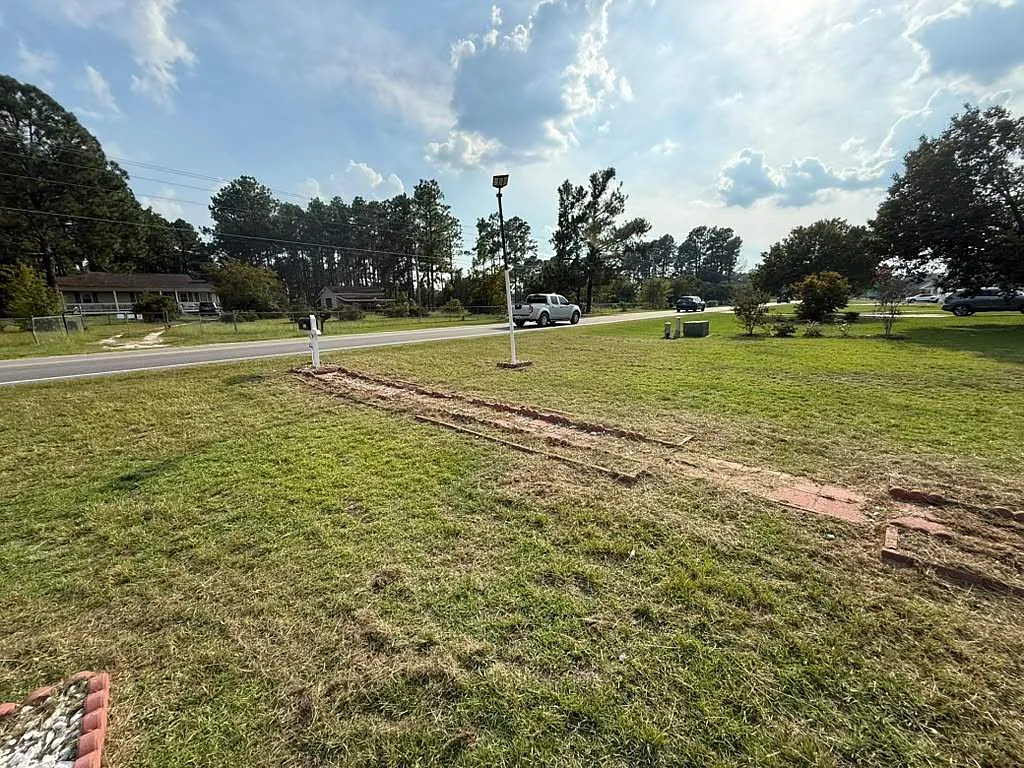 3 bed, 1225 sqft, $1,700 — Photo 4