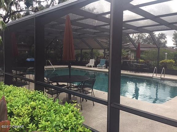 2nd image of 1235 Charter Oaks Cir