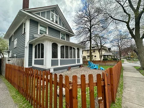 606 Harvard St — Photo 31