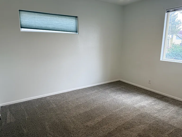 1208 Hermosa Ave — Photo 5