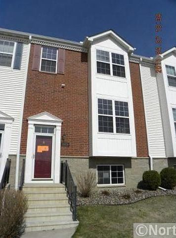 1st image of 15839 Foliage Ave