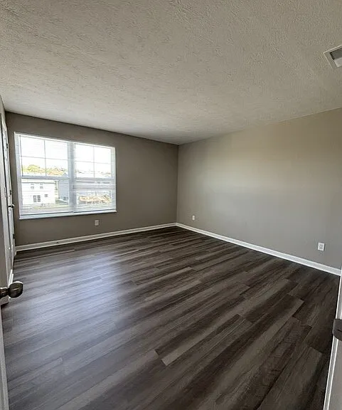 2899 Pine Leaf Ct — Photo 13