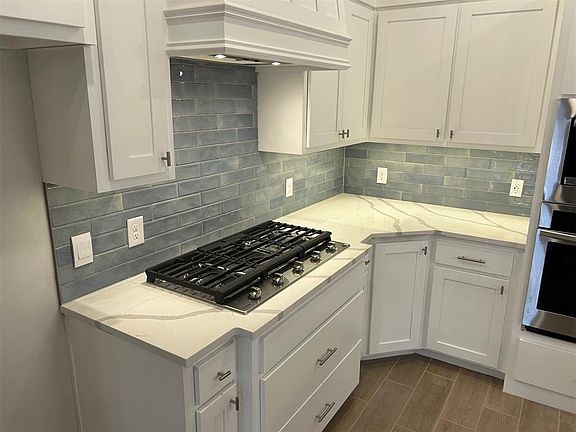 6th image of this home