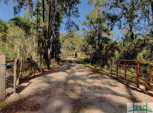 133 Laurel Dr, Midway, GA 31320