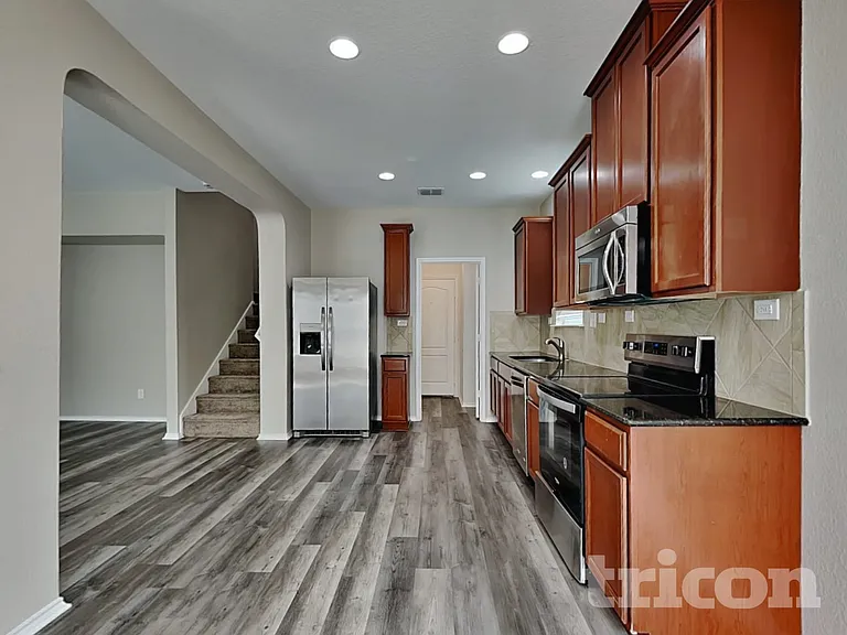 4534 Olympus Bay — Photo 7