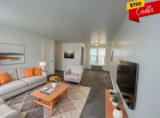 443 NE Winchester St, Roseburg, OR 97470