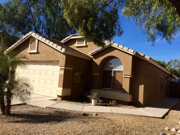 2264 E Pinto Dr, Gilbert, AZ 85296